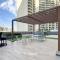 Stylish 1BR Apartment in JVC near Circle Mall - Dubaj