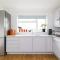 Spacious home for 8 in Witterings - walk to beach - East Wittering