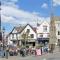 Willow Terrace, perfect Town House with Parking - Glastonbury