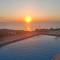 Panoramic Seacave Cottage