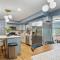 Luxury 3BR with Game Room - Lemont