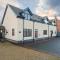 Pass the Keys 4 Bedroom modern spacious home - Pontesbury