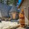 Tahoe Dreamer by Tahoe Getaways - Pet Friendly 4 BR Gated Home w Fenced Yard, Game Room & Walk to Lake! - 玛瑙湾
