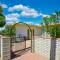Mid-century 4BR ranch with private pool, 1M to pickleball - Tucson