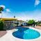 Mid-century 4BR ranch with private pool, 1M to pickleball - Tucson