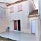 Maison charmante à Salavas avec piscine et jardin - Salavas