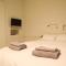 Minimalist Haven Central Sapporo Max 8ppl150sqm area - Sapporo