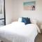 St Kilda Fitzroy St apt in secure luxury building