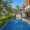 The Five Stars Villa 8 Bedrooms Beachfront