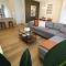 Downtown 3 Queen Beds, AC, Double Garage, Disney