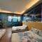 3D Sunflower Embossed B&B - Hualian