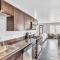 The Loft 3BR Apartment with Scenic Deck - 米德尔伯里