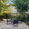 CoCo Cozy Apartment Centric and Private
