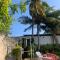 CoCo Cozy Apartment Centric and Private