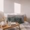 2HomeRent Apartment 10 Minutes from NATO - 比得哥什
