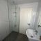 1 bedroom flat 200m from beach