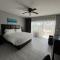 Grace Bay Suites