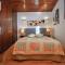 Gorgeous Home In Saint-Laurent-Du-Verdo - 圣洛朗迪韦尔东