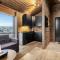 Exclusive mountain cabin with spectacular views at the top of Hodlekve with possibility of extra unit