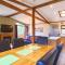 Devon Comfort Lodge with Hot Tub - Spa Resort in Devon - Chudleigh