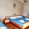 Family friendly apartment with parking in Vinisce 100 m²
