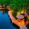 Khum Damnoen Resort