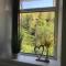 Valley View Cottage with stunning balcony views! - Pont y Cymmer