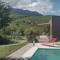 "ENTRELAVANDAS" Casa con Piscina EXCLUSIVA - لاس رابوناس