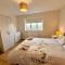 GWEL Y TYWYN - 2 BED APT-ON THE BEACH-TREARDDUR