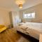 GWEL Y TYWYN - 2 BED APT-ON THE BEACH-TREARDDUR