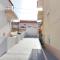 Bright apartment in Almada with shared pool