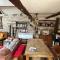 Detached house with well-kept enclosed garden - Coray
