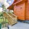 Sevierville Woods Retreat Cabin with Mtn View - 赛维尔维尔