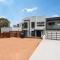 Spacious 5-Bed Family Home in Giralang