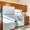 Deck and Workstations Central Columbus Home - كولومبوس