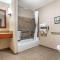 Comfort Suites Manhattan