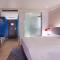 Holiday Inn Express Taipei Train Station by IHG