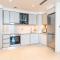 Apartment with Palm Jumeira View - Dubaj