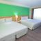 Green World Triple Beds