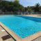 Maison cosy avec piscine partagée