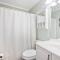5 Min walk to the beach 1st floor condo Sleeps 4 - جزيرة هيلتون هيد
