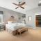Near UT Pet Friendly w Parking 3BR 2.5BA in Walkable Area By Austin Vacay - أوستن