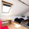 Vibrant Seafront Home for 10 with Pool - East Wittering