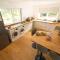The Heronry Hideaway with luxury hot tub