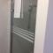 Basingstoke En Suite Room in Garden Annex - 贝辛斯托克