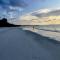 Calm Beach Inn - لامو أتول