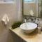 Calm Beach Inn - لامو أتول