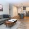 Luxury apartment with gym, steps from commuter rail #4011 - Reading