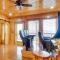 Mtn-View Cabin with Hot Tub and Balcony in Sevierville - 赛维尔维尔