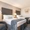 American Inn & Suites Metro Airport